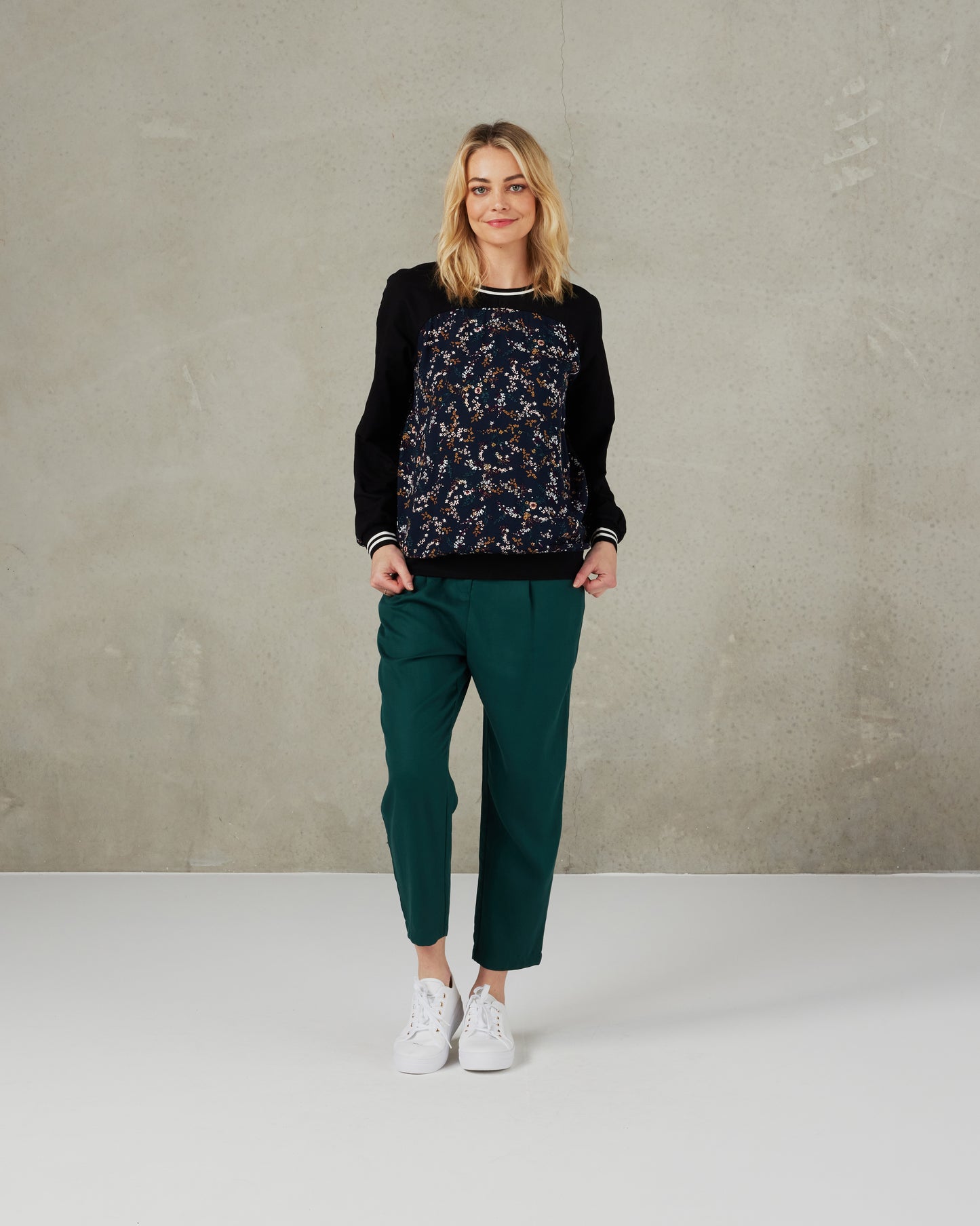 Ricki Top (Black/Wildflower)