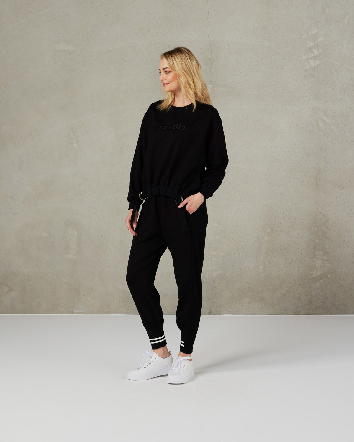 Shepherd Sweat (Black)