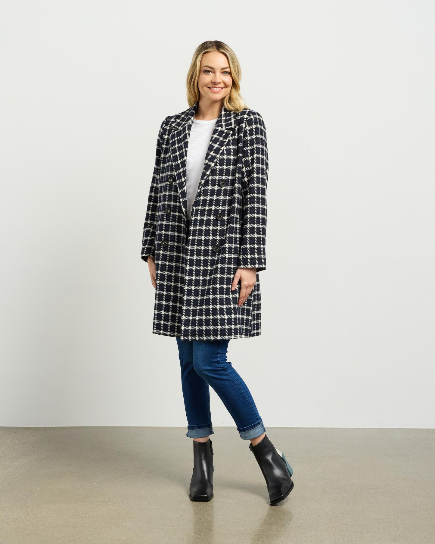 Ezra Coat