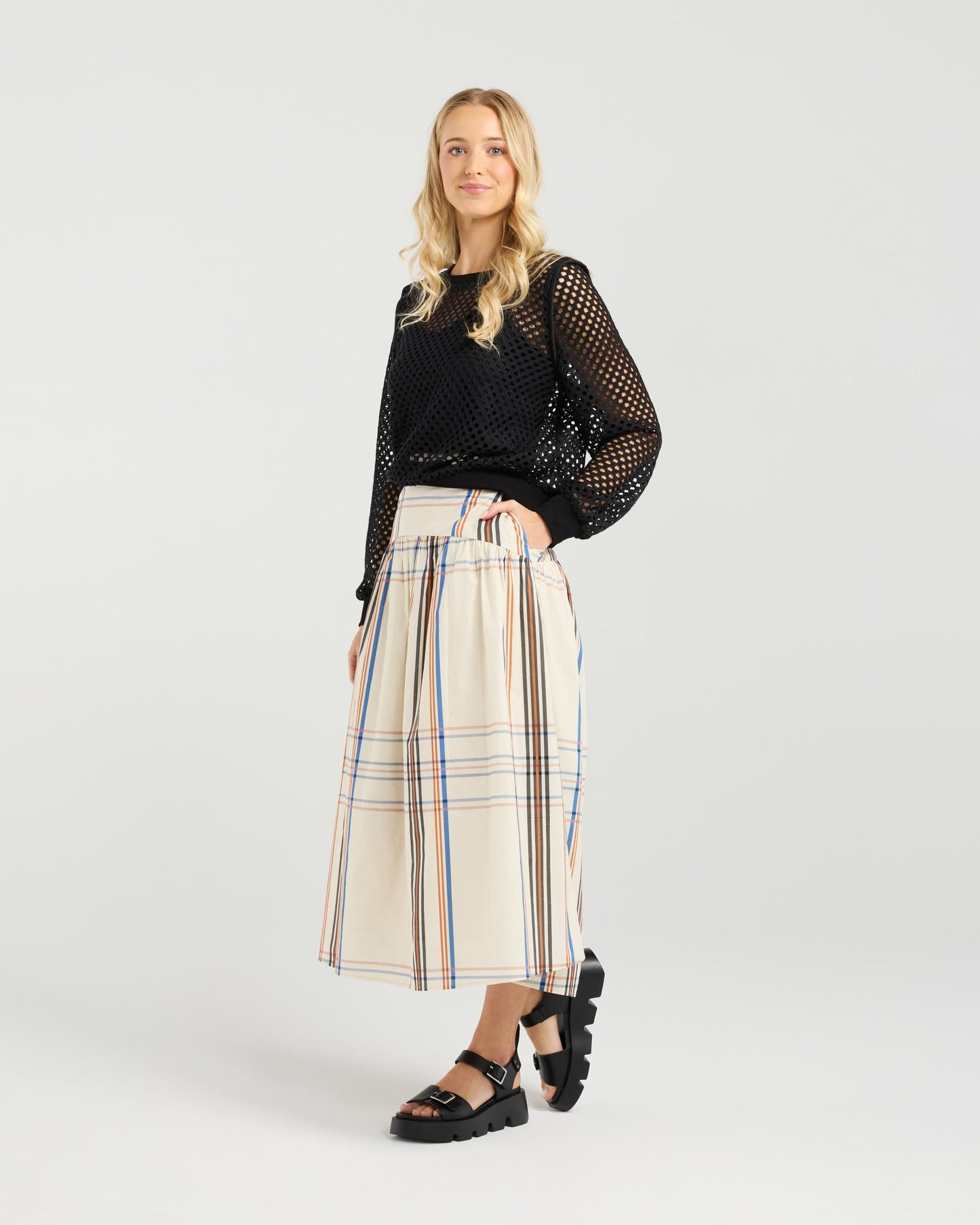 Cleo Knit