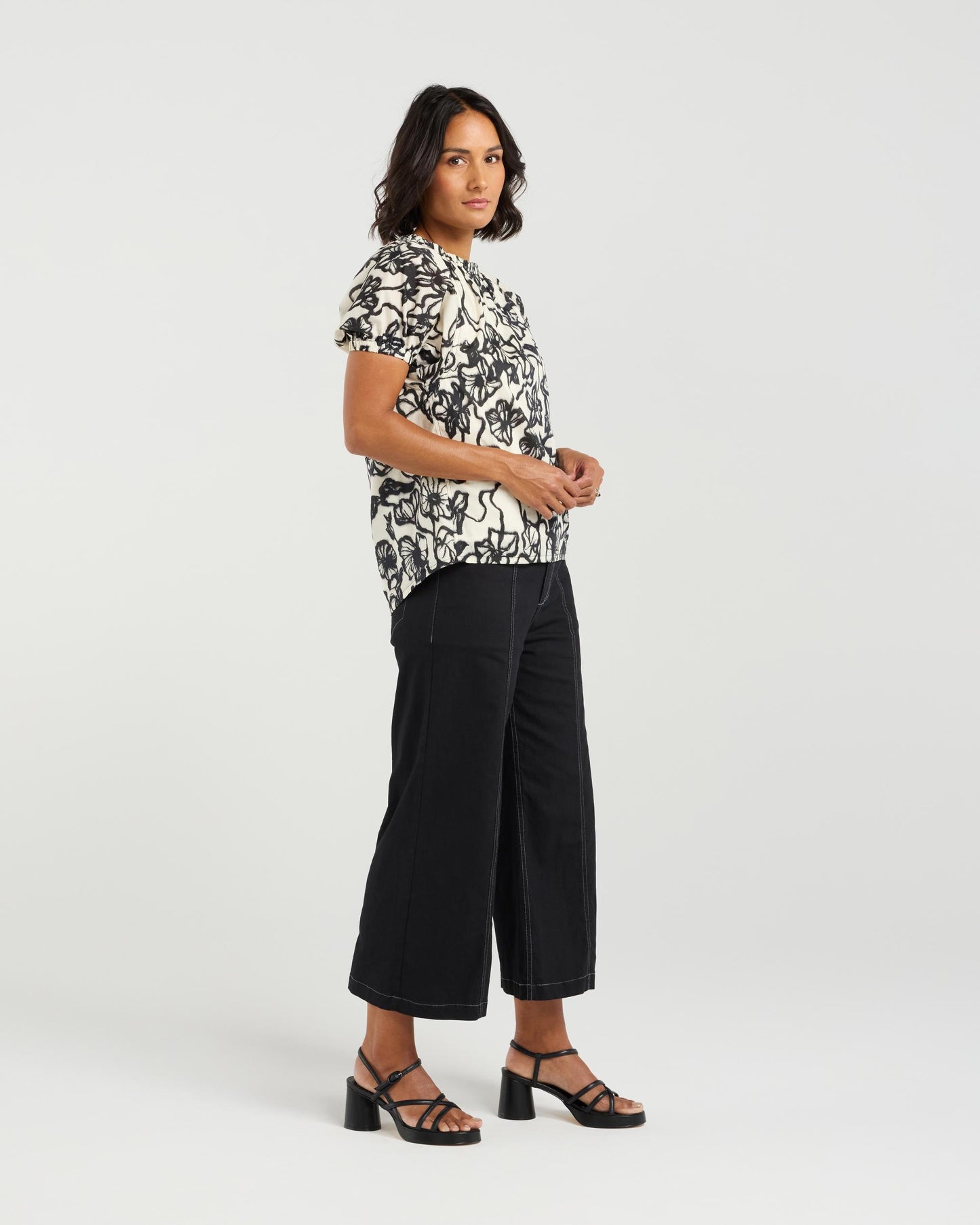 Kyla Top