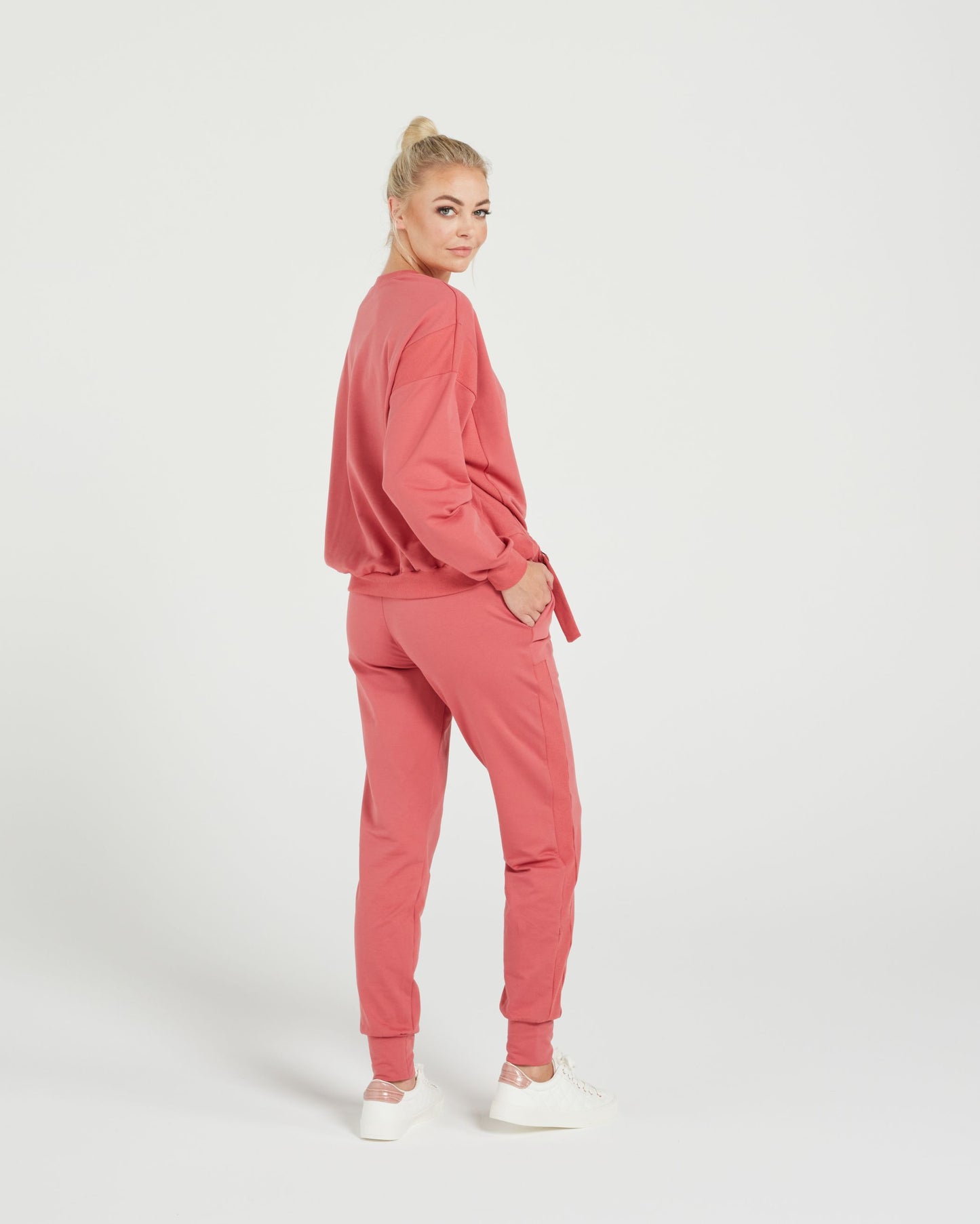 Studio Pant - Dark Rose