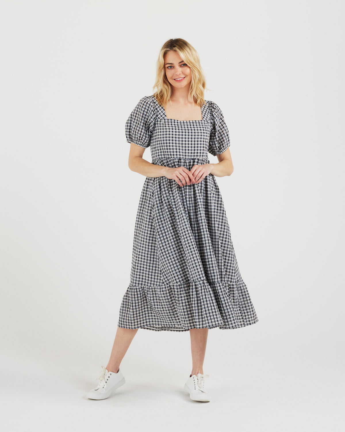Gia Dress (black/white)