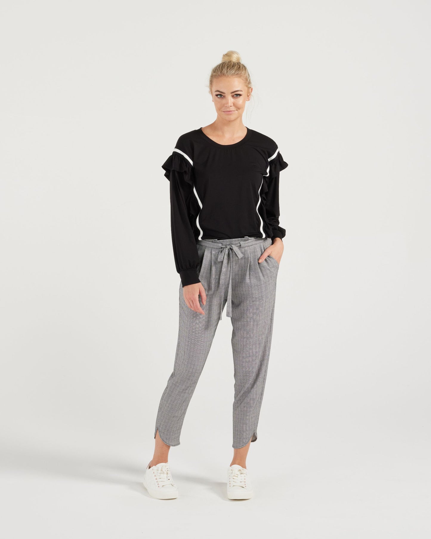 Gretchen Top (black)