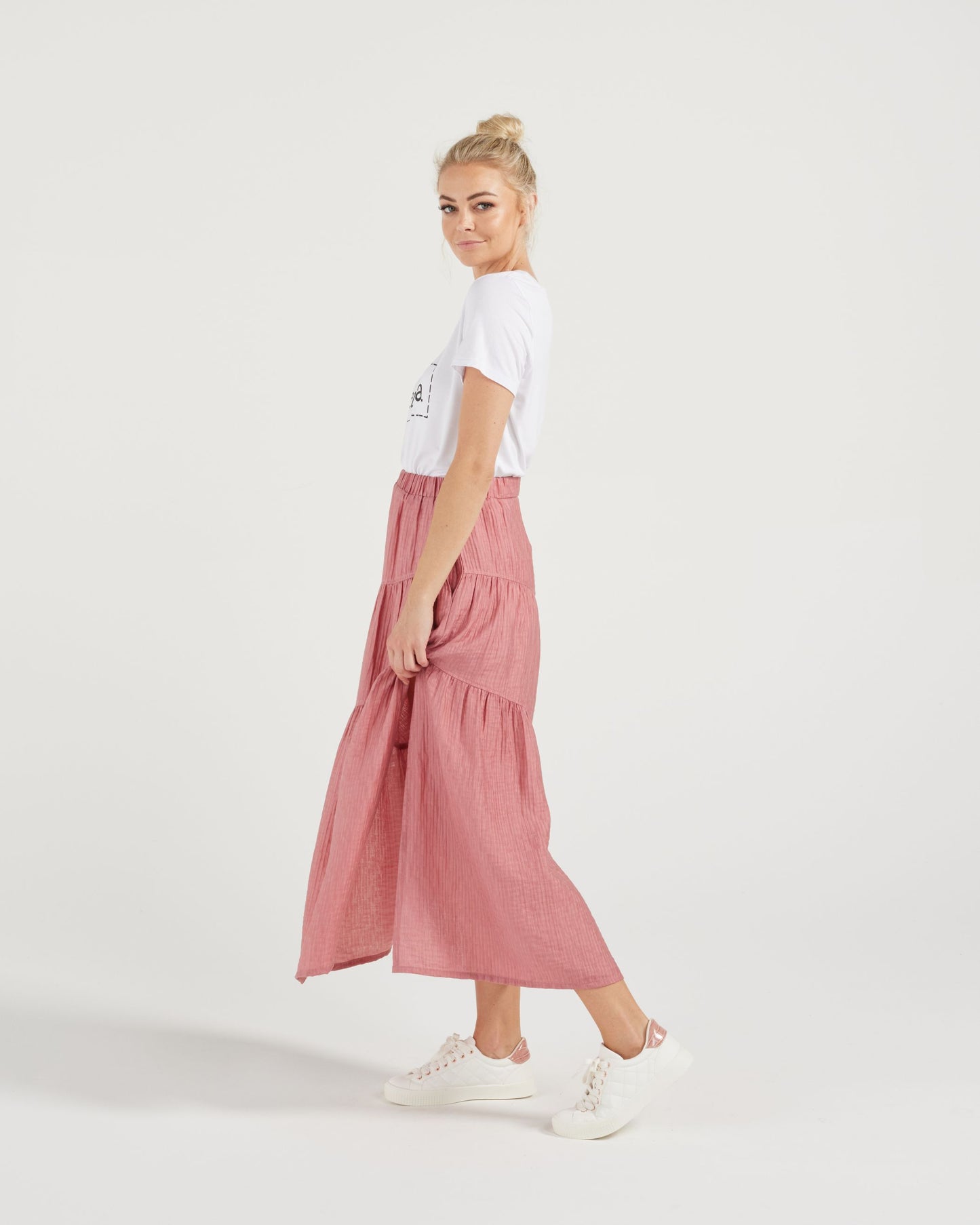 Imogen Skirt (pink)