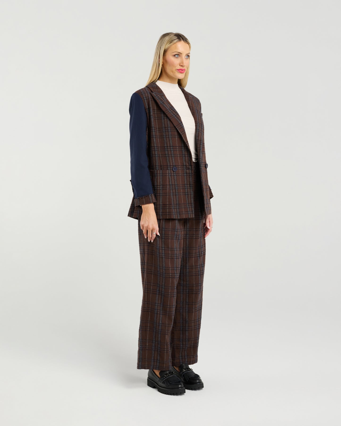 Vivienne Blazer