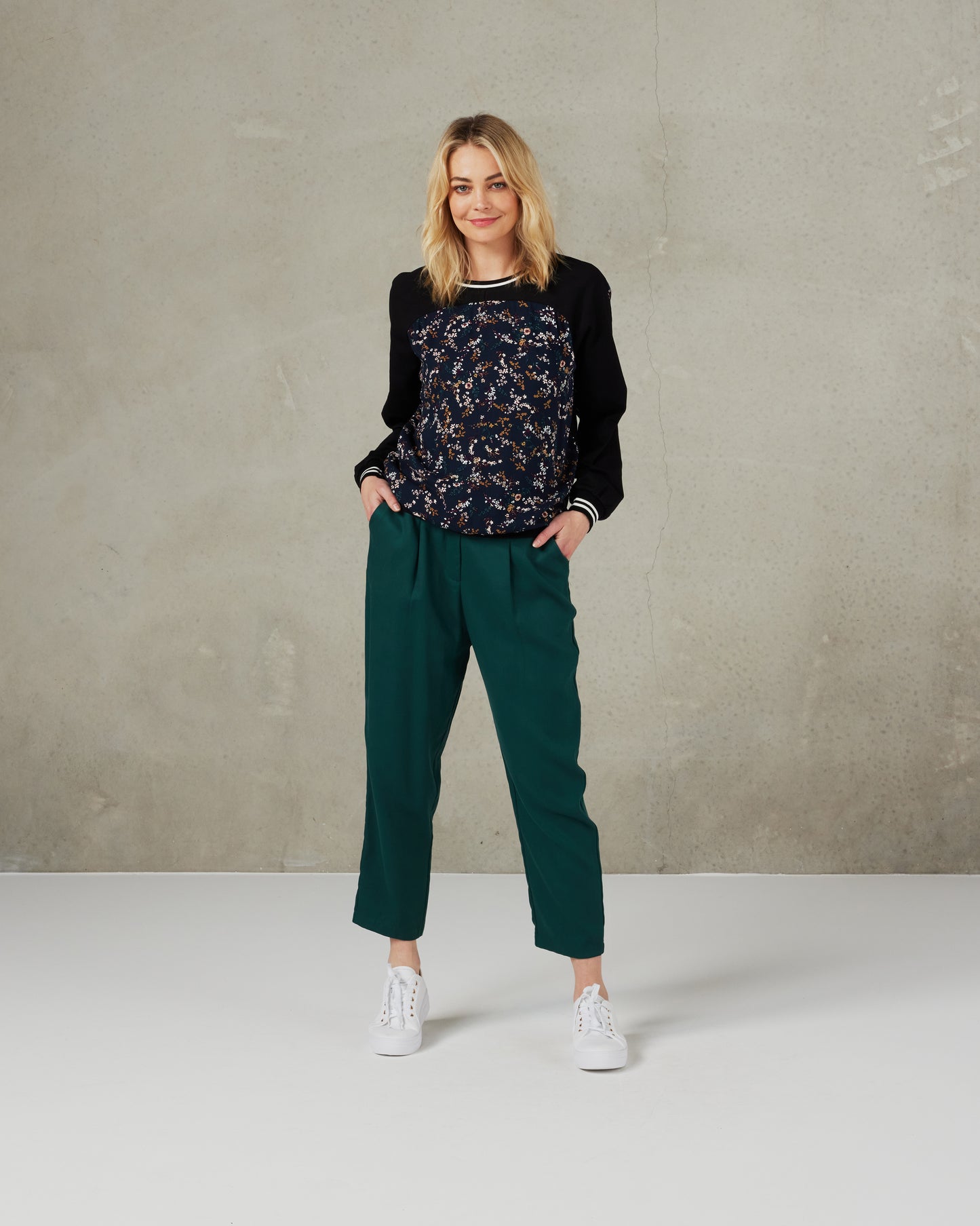 Ricki Top (Black/Wildflower)