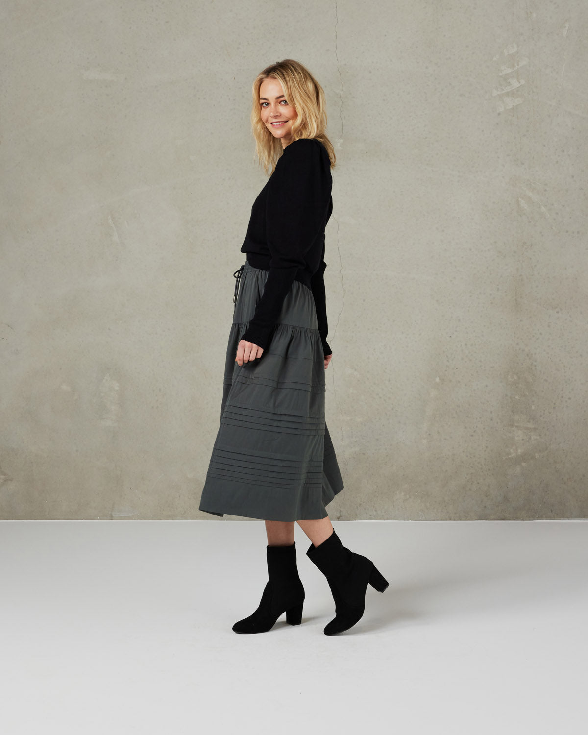 Phoebe Knit