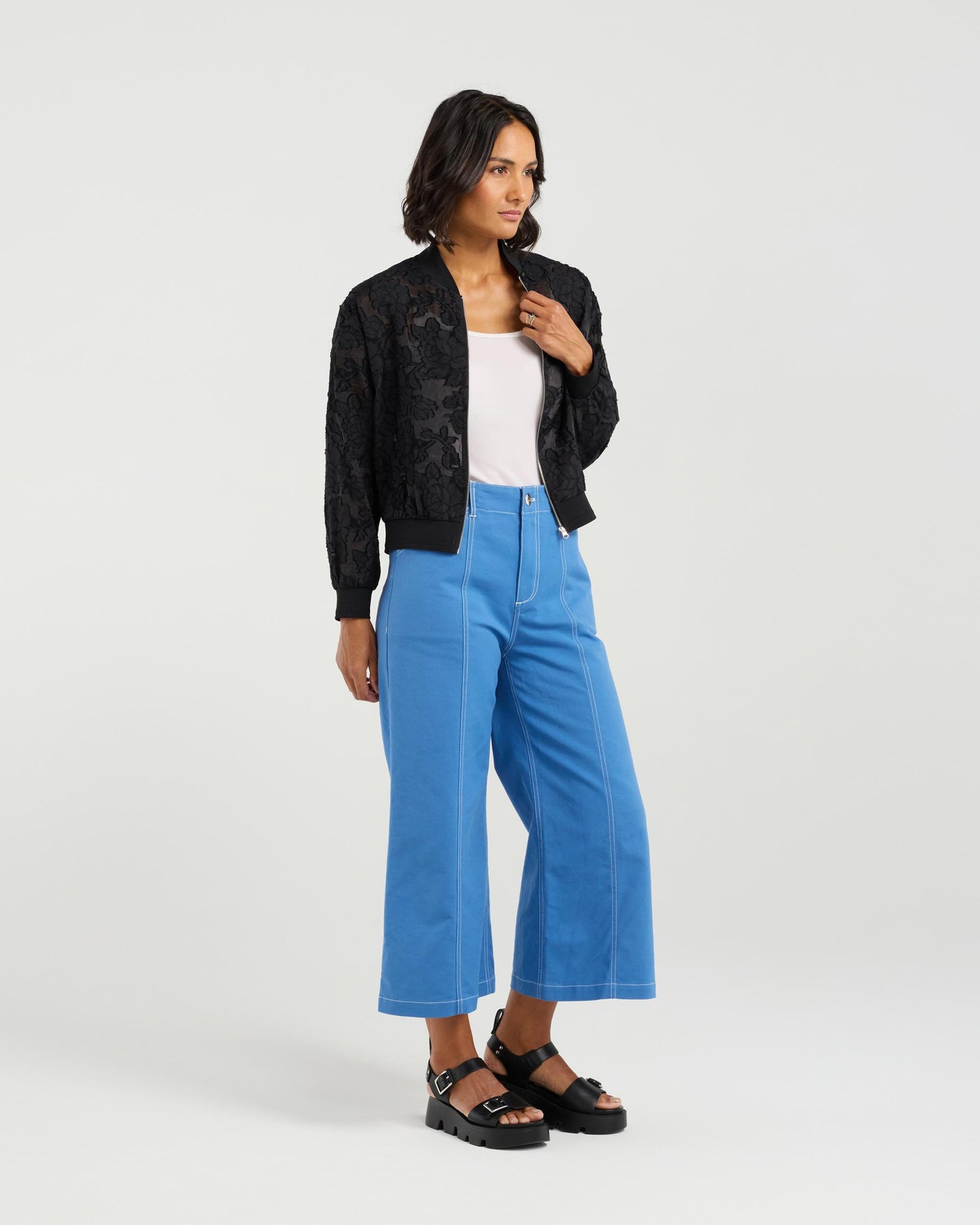 Skylar Bomber