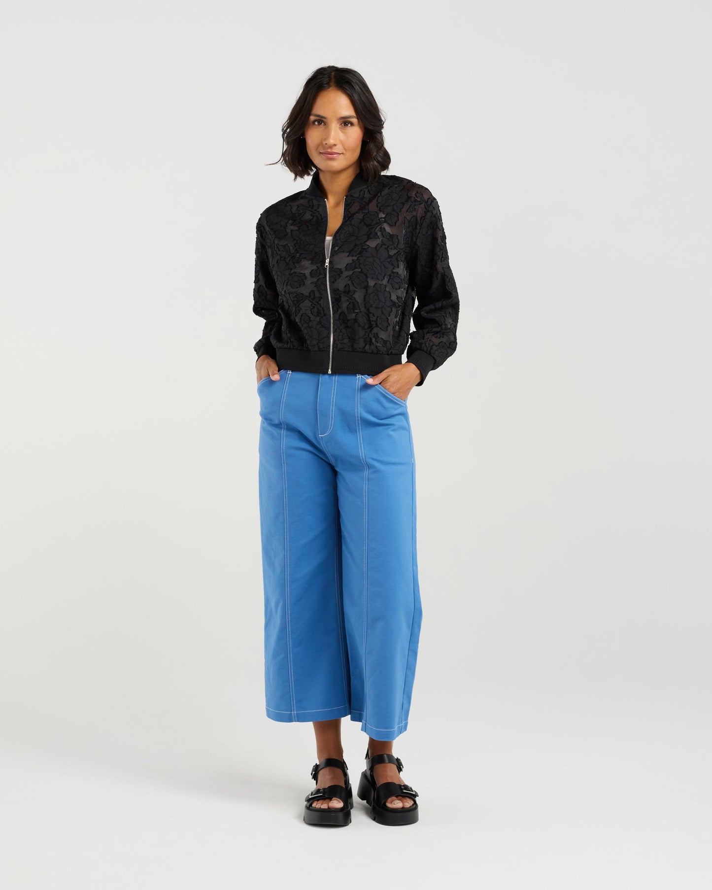 Skylar Bomber
