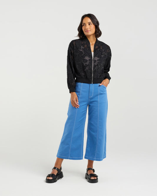 Skylar Bomber