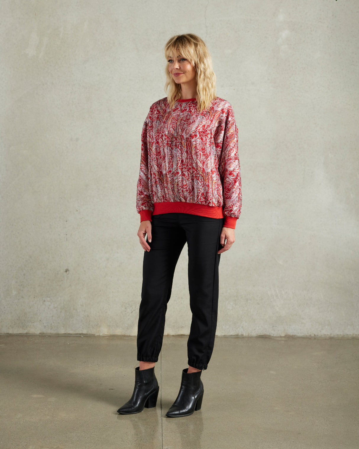 Cassidy Top (Paprika Paisley)