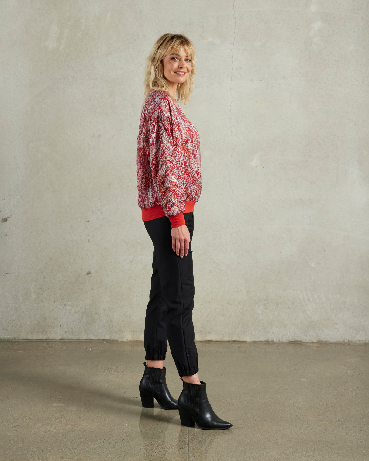 Cassidy Top (Paprika Paisley)